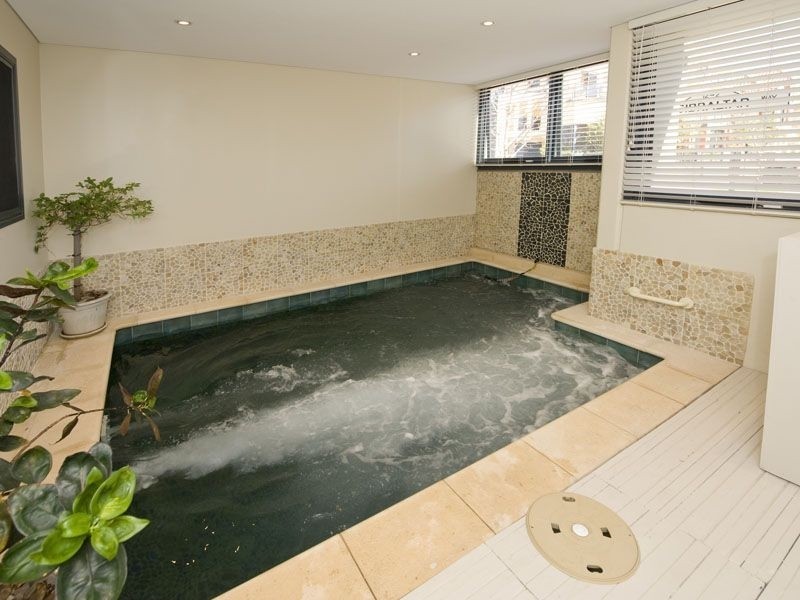 7 Vanguard Terrace, East Perth WA 6004