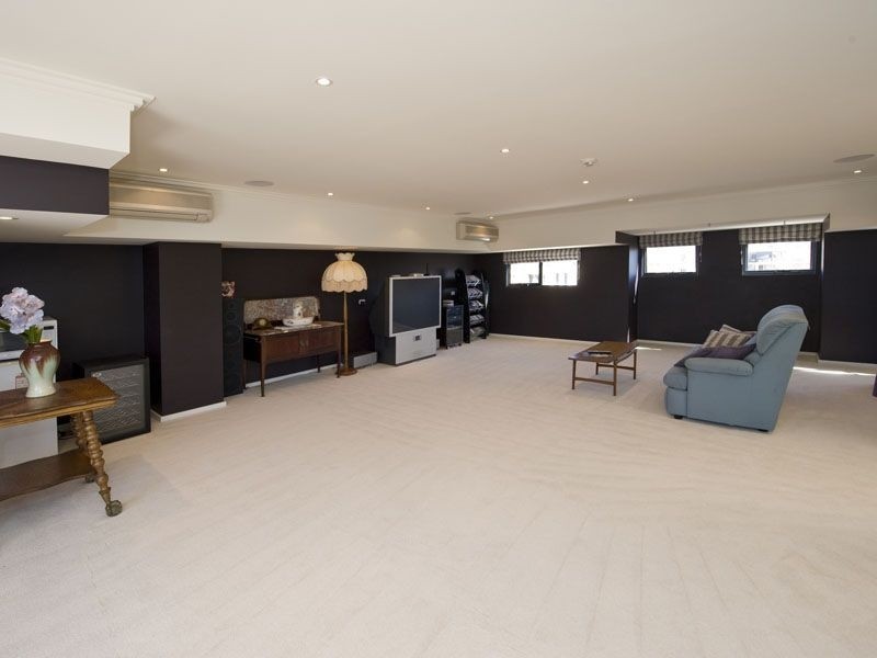 7 Vanguard Terrace, East Perth WA 6004