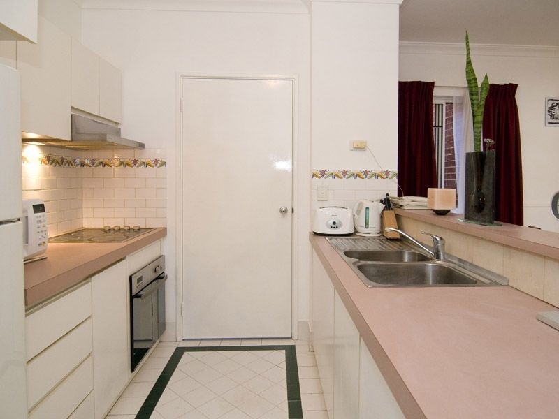 6/62 Bronte Street, East Perth WA 6004