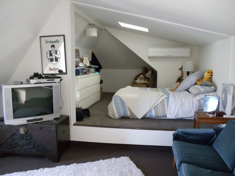 6 Dangan Street, Perth WA 6000