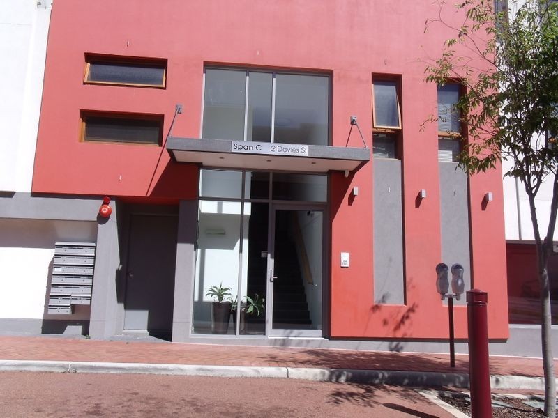 10/2 Davies Street, Northbridge WA 6003