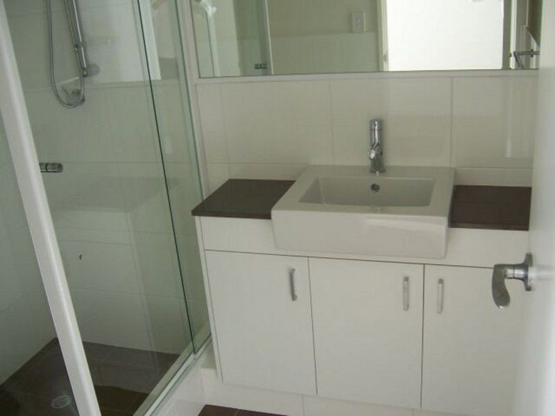 10/2 Davies Street, Northbridge WA 6003