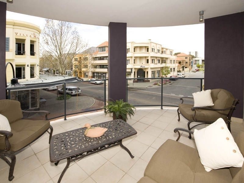 9/118 Royal Street, East Perth WA 6004