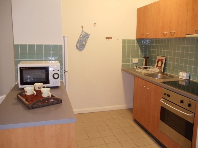 M10/811 Hay street, Perth WA 6000