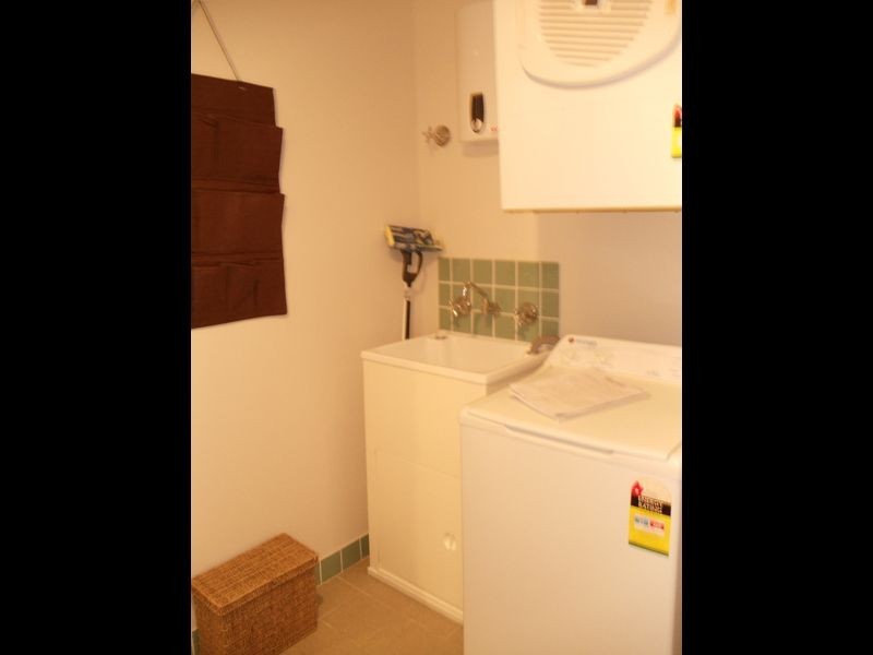 M10/811 Hay street, Perth WA 6000