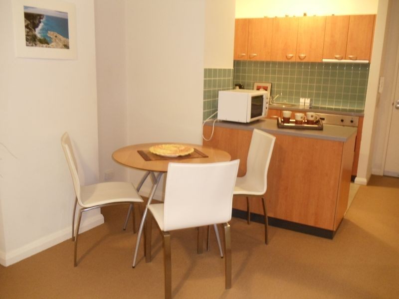 M10/811 Hay street, Perth WA 6000