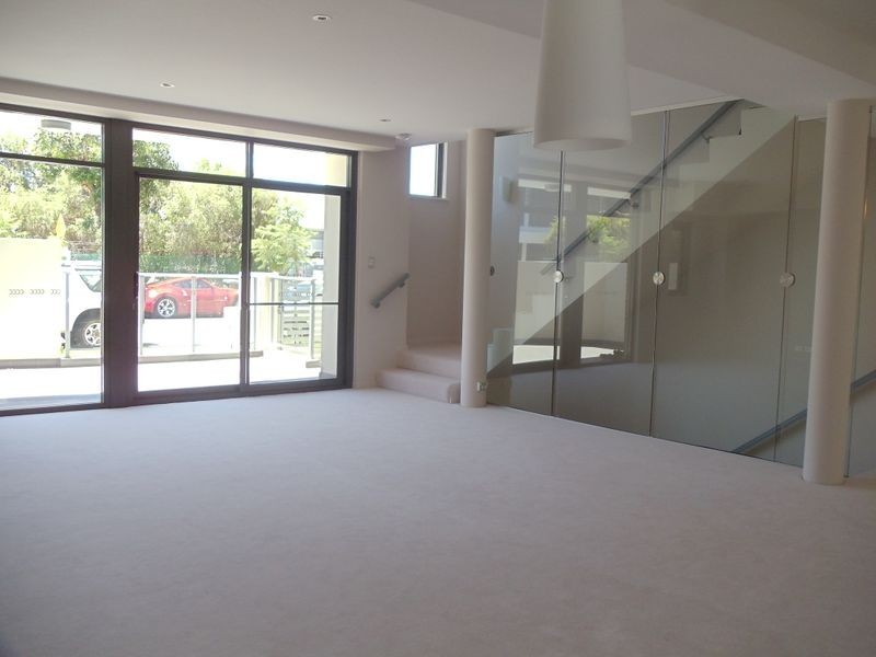 1/8 Hordern Street, Victoria Park WA 6100