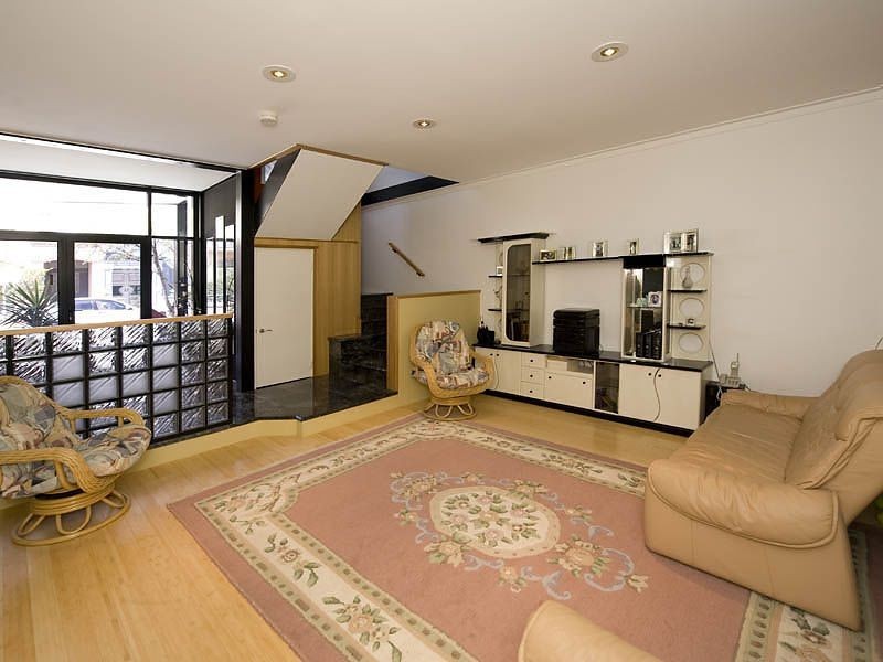 27 Tully Road, East Perth WA 6004