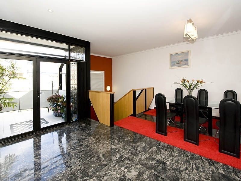 27 Tully Road, East Perth WA 6004