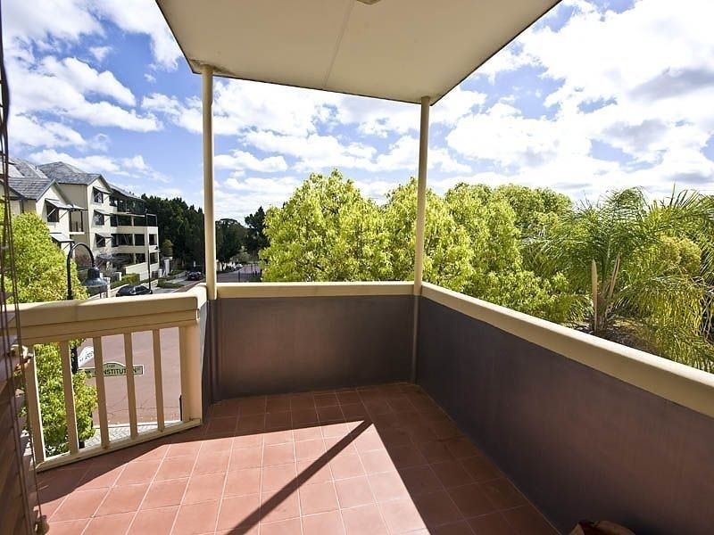 40/22 Nile Street, East Perth WA 6004