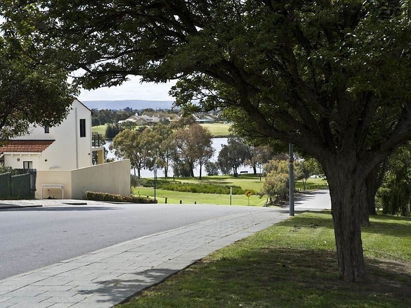 40/22 Nile Street, East Perth WA 6004