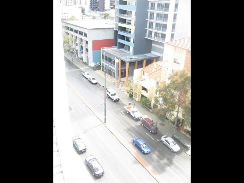 100/131 Adelaide Terrace, East Perth WA 6004