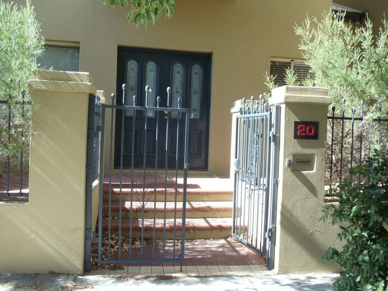 20 Constitution Street, East Perth WA 6004