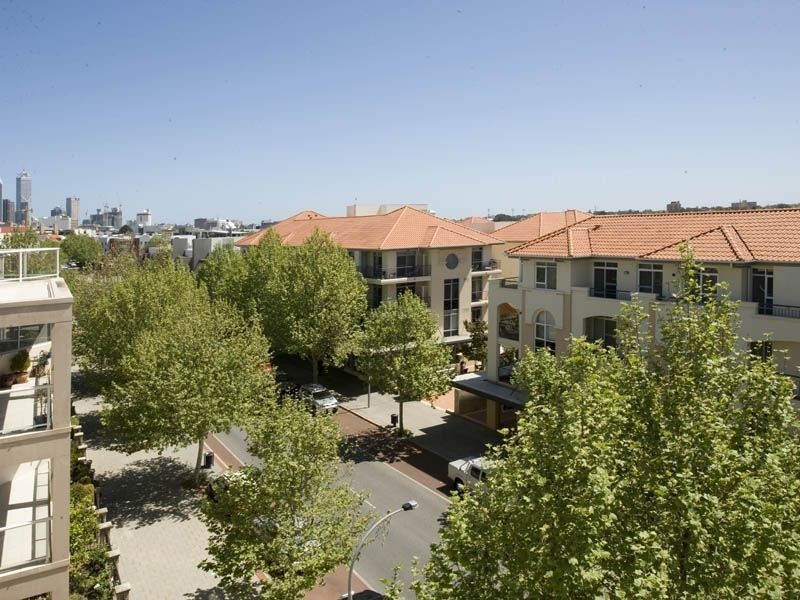 8/1 Royal Street, East Perth WA 6004