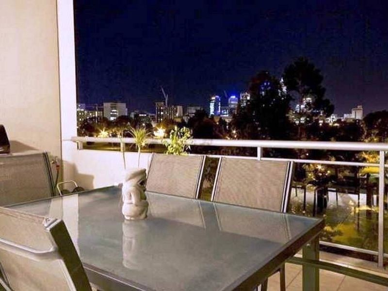 19/178 Bennett Street, East Perth WA 6004