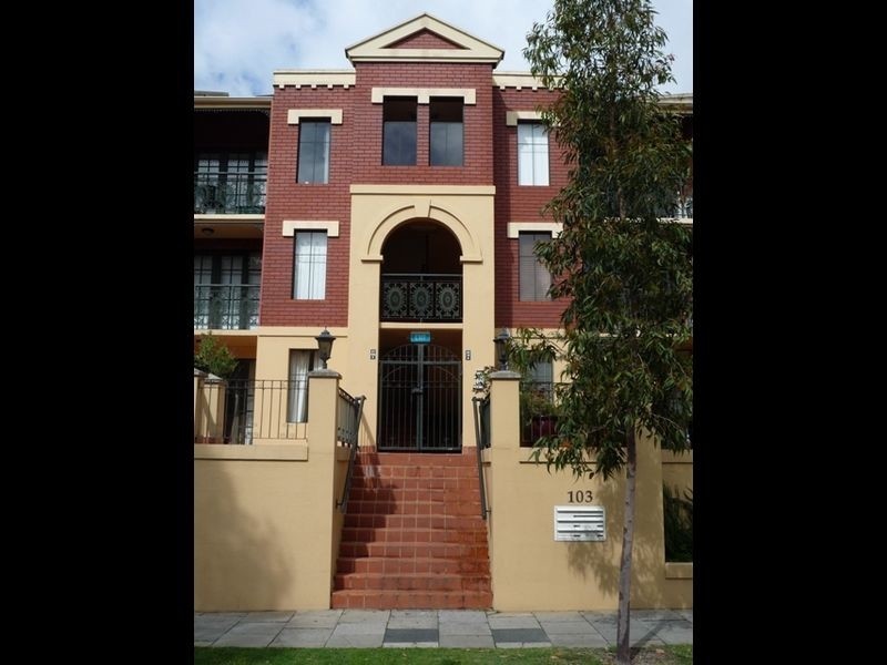 14/99-105 Wellington Street, East Perth WA 6004