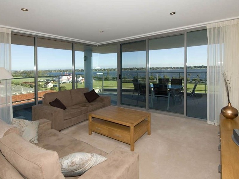 33/132 Terrace Road, Perth WA 6000