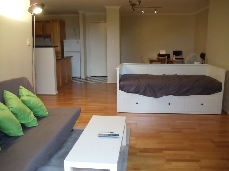 6/82 Royal Street, East Perth WA 6004