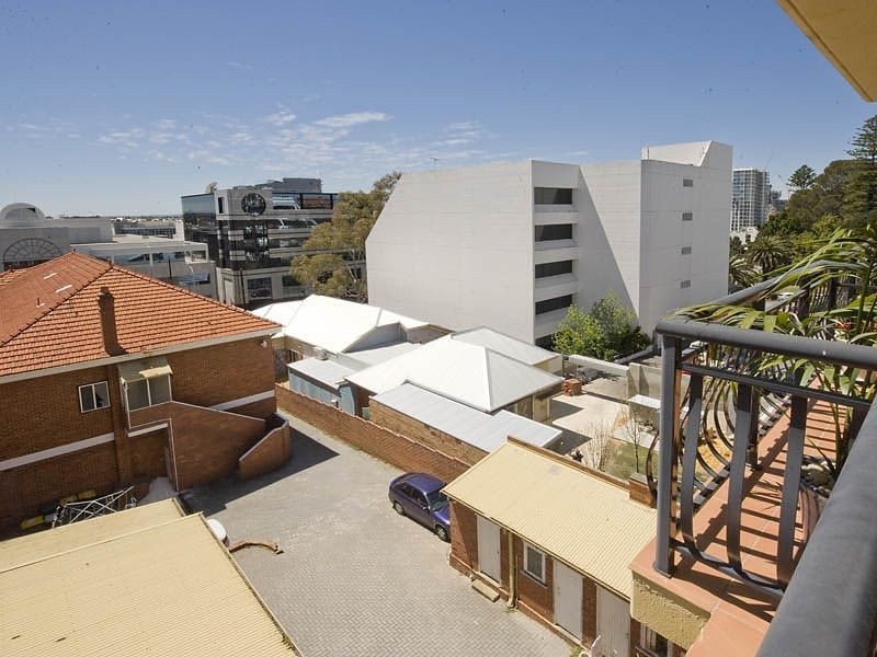11/12 Parliament Place, West Perth WA 6005