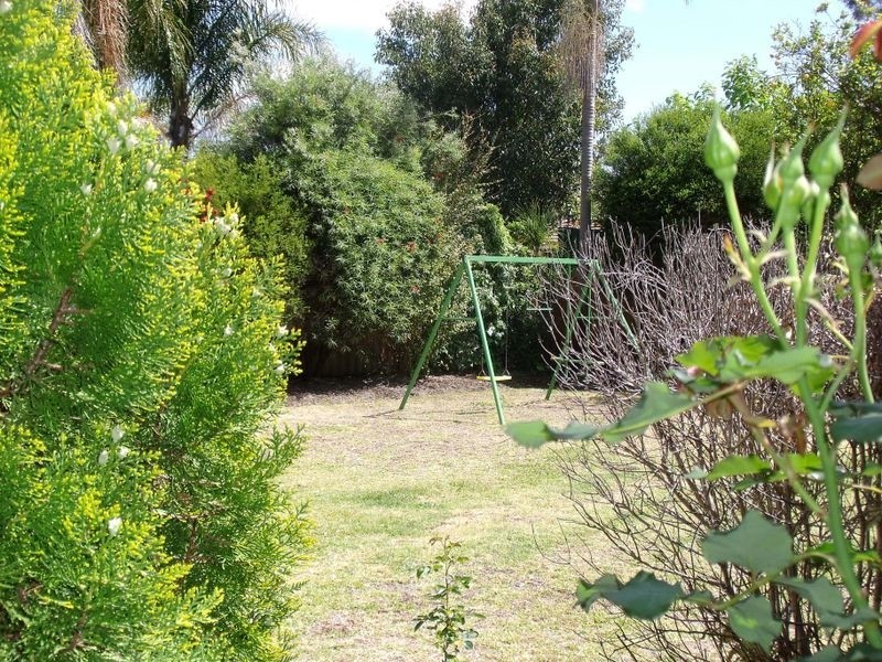 51 Grey Street, Bayswater WA 6053