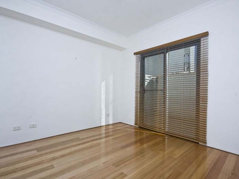 13/4 Delhi Street, West Perth WA 6005