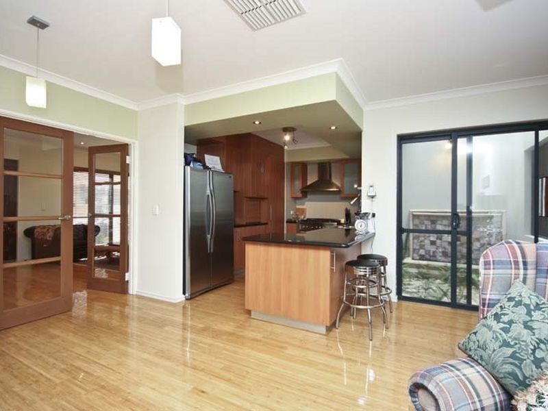 36 Tully Road, East Perth WA 6004