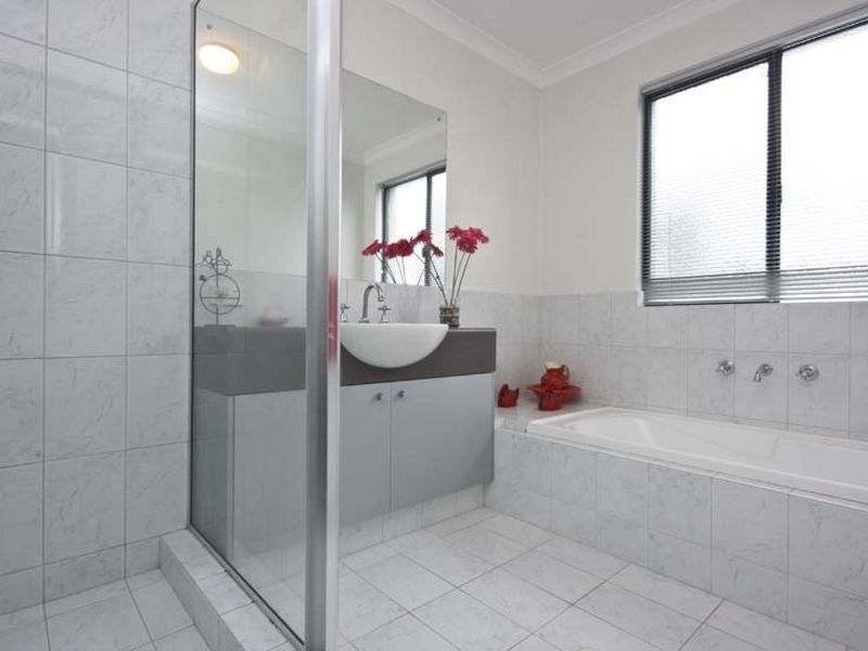 36 Tully Road, East Perth WA 6004