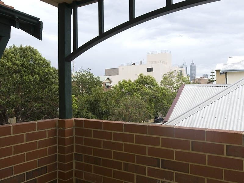 3/42 Bronte Street, East Perth WA 6004