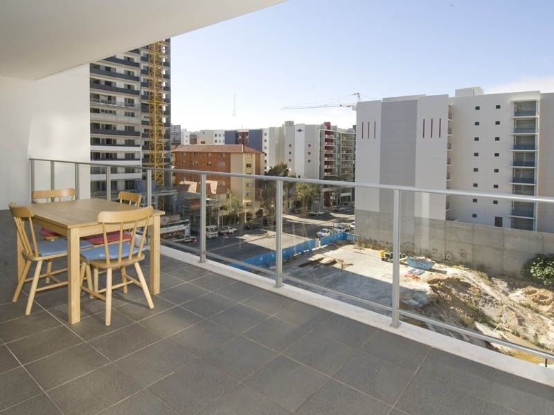 13/151 Adelaide Terrace, East Perth WA 6004