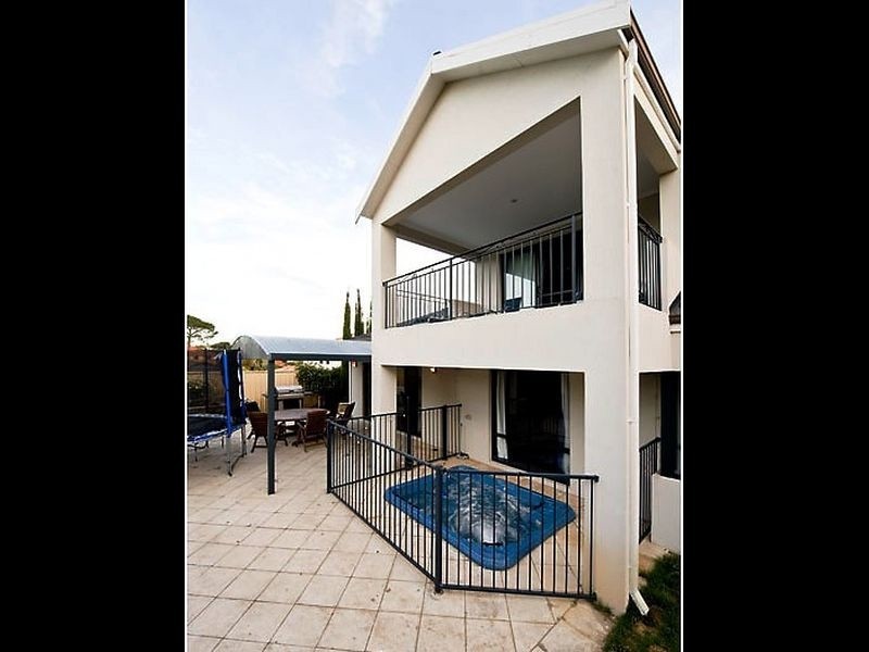 35 Barang Circuit, Karawara WA 6152