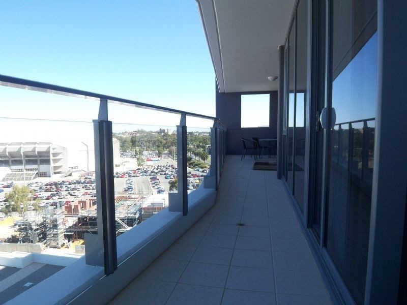 806/2 Oldfield Street, Burswood WA 6100