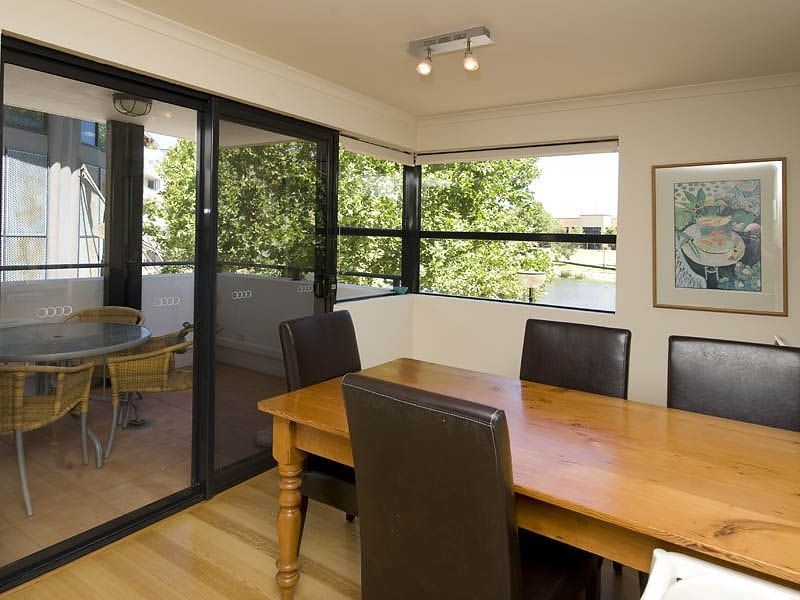 1/82 Royal Street, East Perth WA 6004