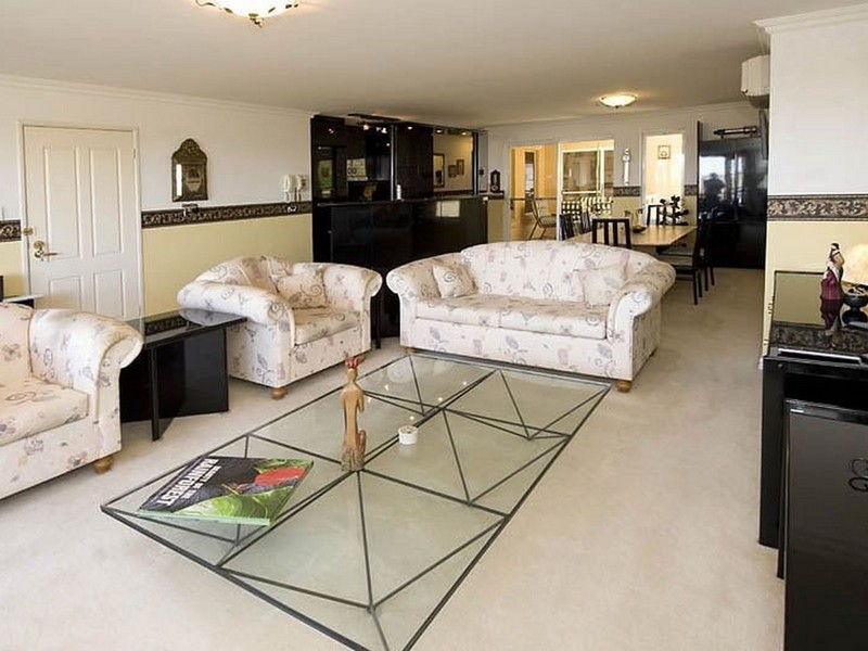 4/30 Waterloo Crescent, East Perth WA 6004