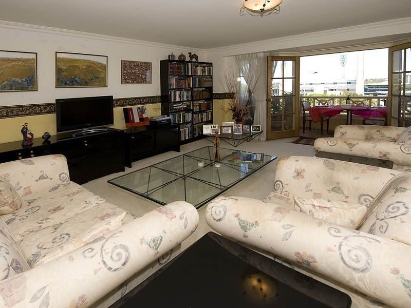 4/30 Waterloo Crescent, East Perth WA 6004