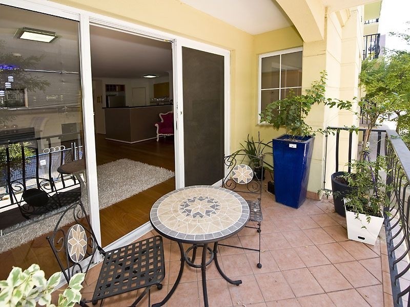 5/25 Eastbrook Terrace, East Perth WA 6004