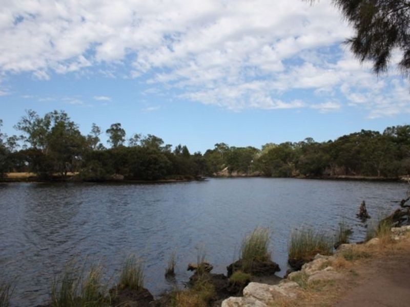 73A Villiers Street, Bassendean WA 6054