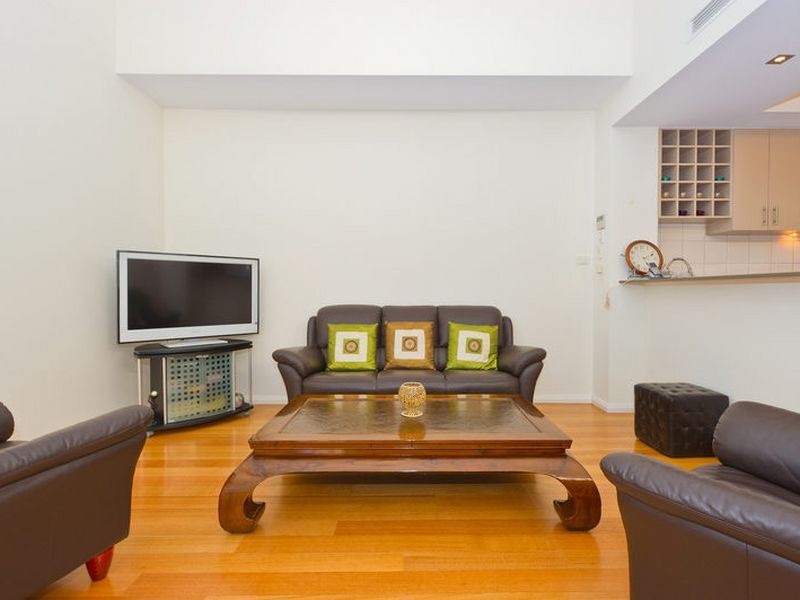 4/7 Henry Street, East Perth WA 6004