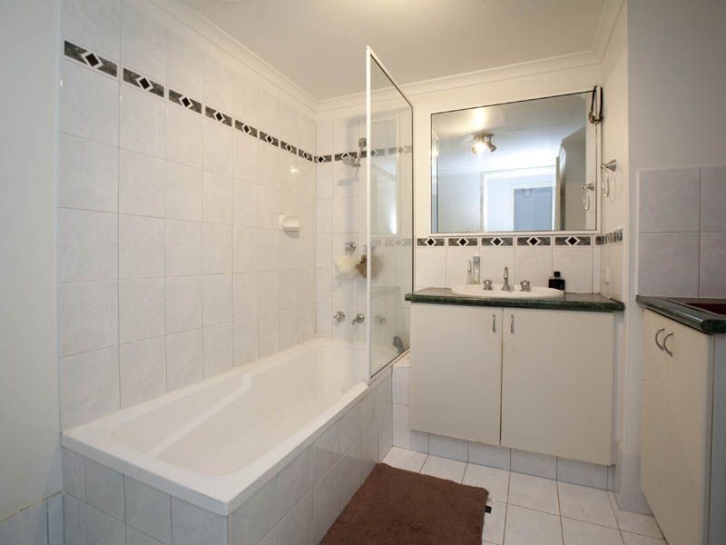 41/30 Bishops Row, East Perth WA 6004