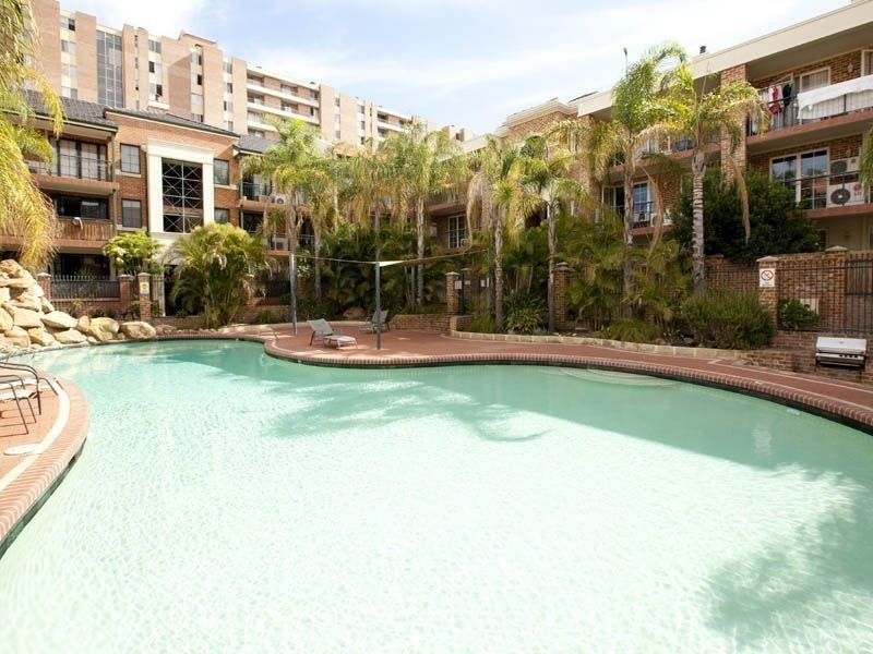 41/30 Bishops Row, East Perth WA 6004