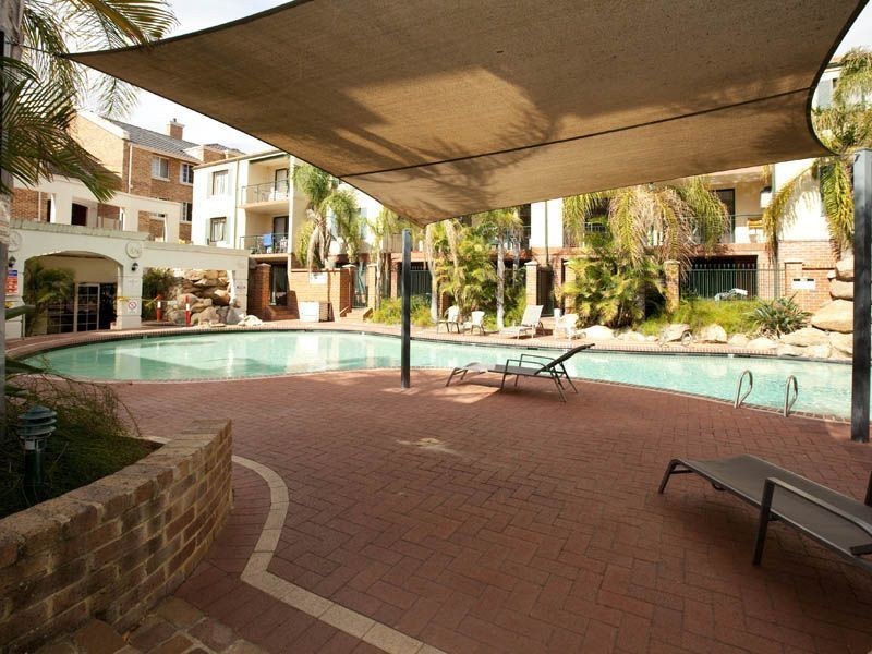 41/30 Bishops Row, East Perth WA 6004