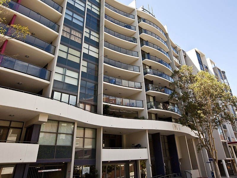 4/128 Adelaide Terrace, East Perth WA 6004