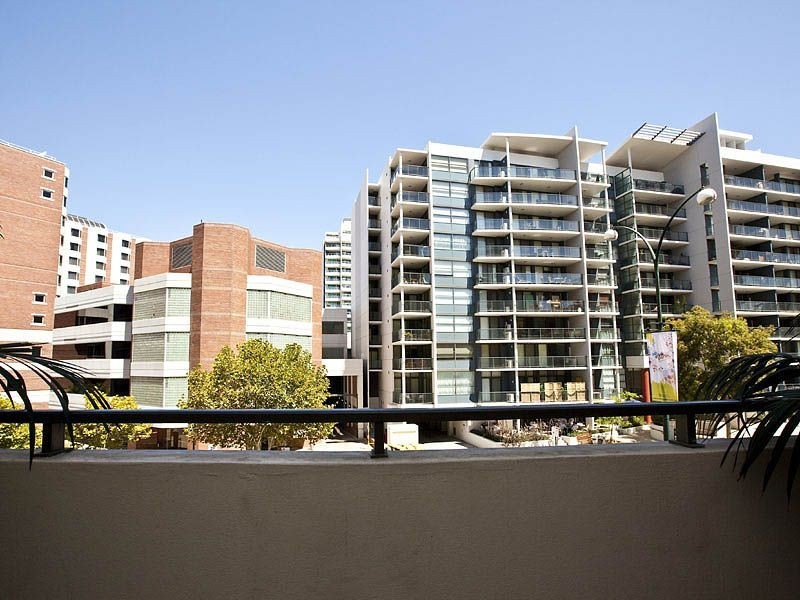 4/128 Adelaide Terrace, East Perth WA 6004