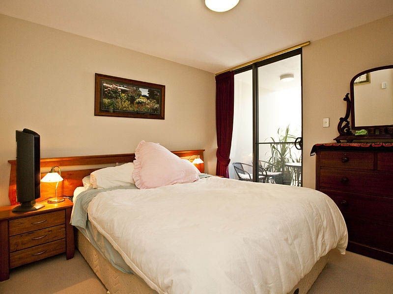 4/128 Adelaide Terrace, East Perth WA 6004