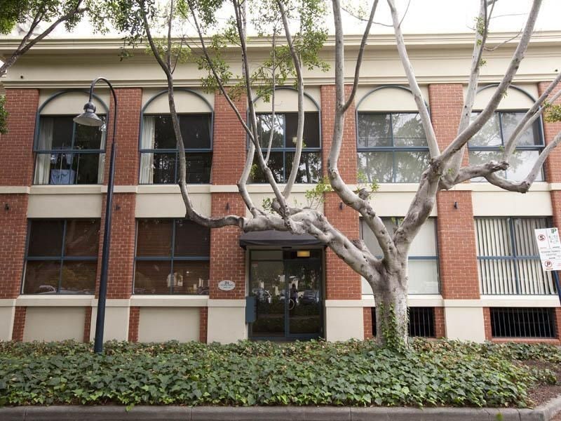 6/24 Saunders Street, East Perth WA 6004