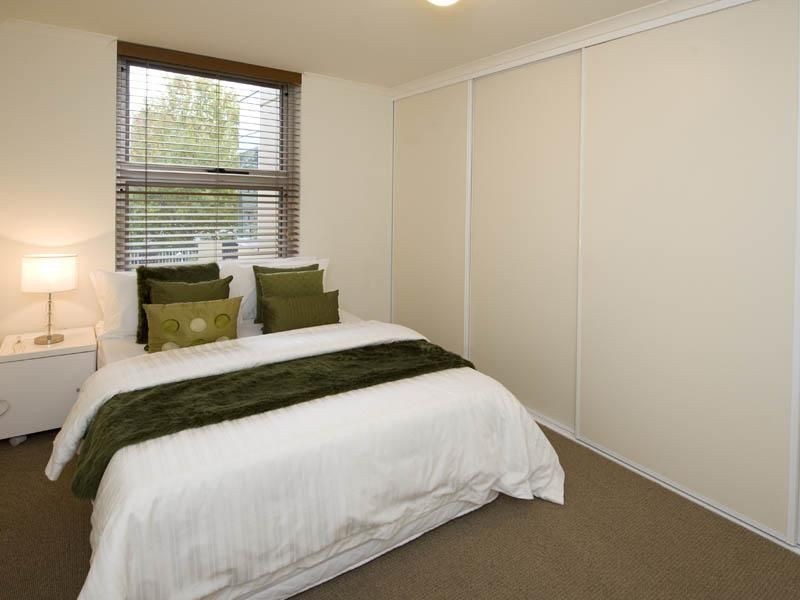 6/1 Henry Lawson Walk, East Perth WA 6004