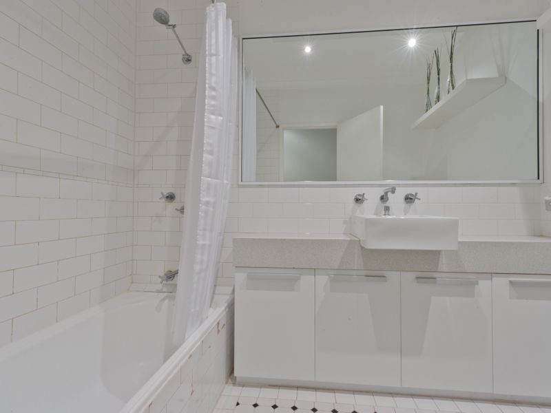 19D Wittenoom Street, East Perth WA 6004