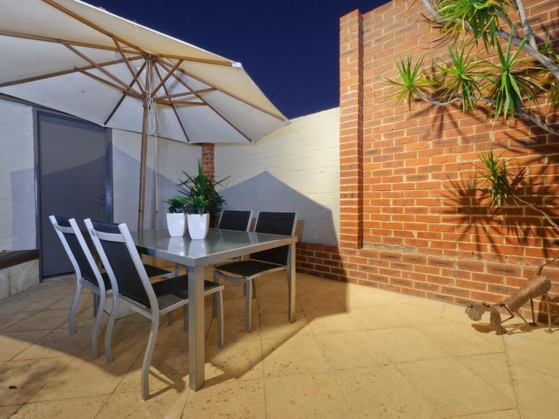 19D Wittenoom Street, East Perth WA 6004