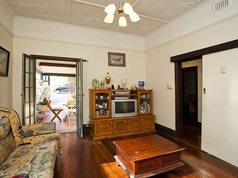 221 Loftus Street, Leederville WA 6007