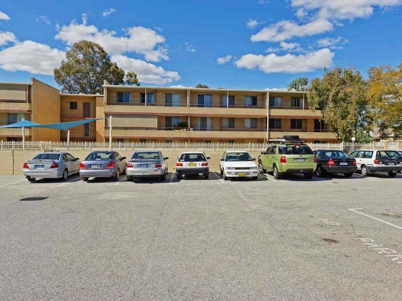 1/99 Herdsman Parade, Wembley WA 6014