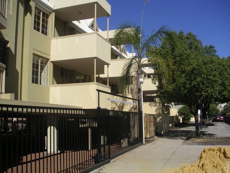 29/22 Nile Street, East Perth WA 6004